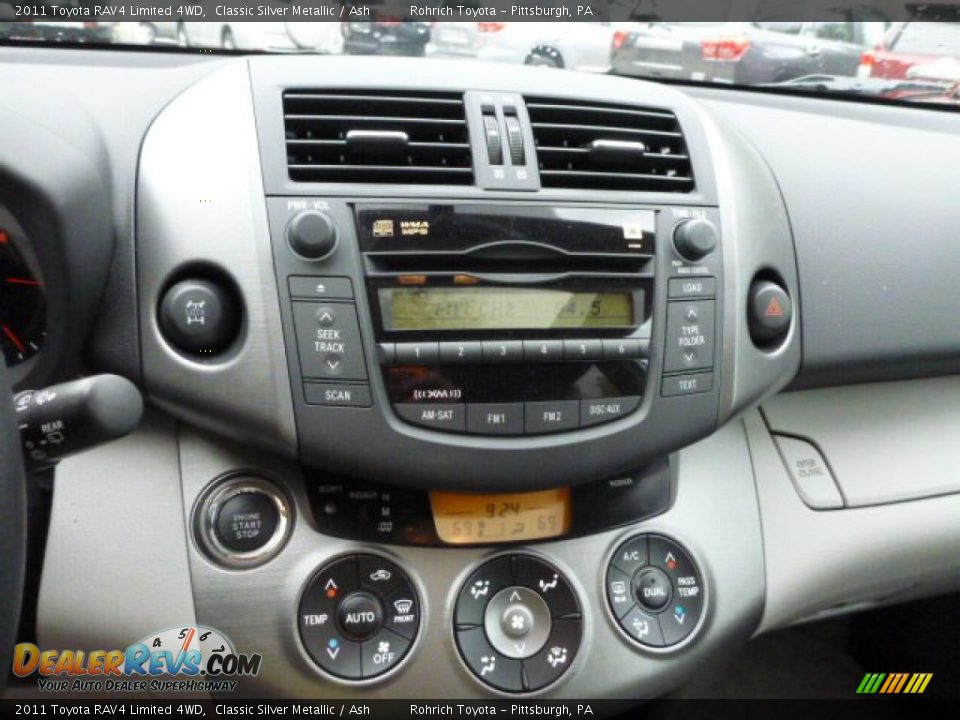 2011 Toyota RAV4 Limited 4WD Classic Silver Metallic / Ash Photo #18