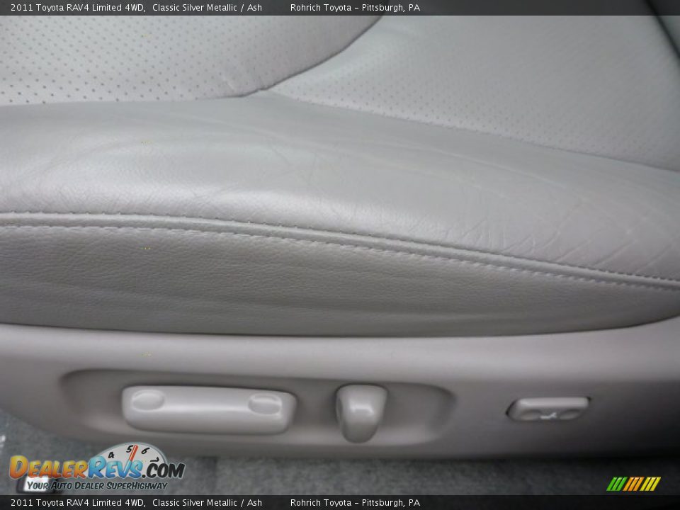 2011 Toyota RAV4 Limited 4WD Classic Silver Metallic / Ash Photo #17