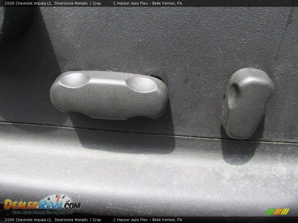 2006 Chevrolet Impala LS Silverstone Metallic / Gray Photo #10