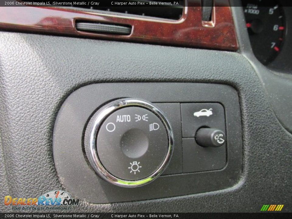 2006 Chevrolet Impala LS Silverstone Metallic / Gray Photo #15