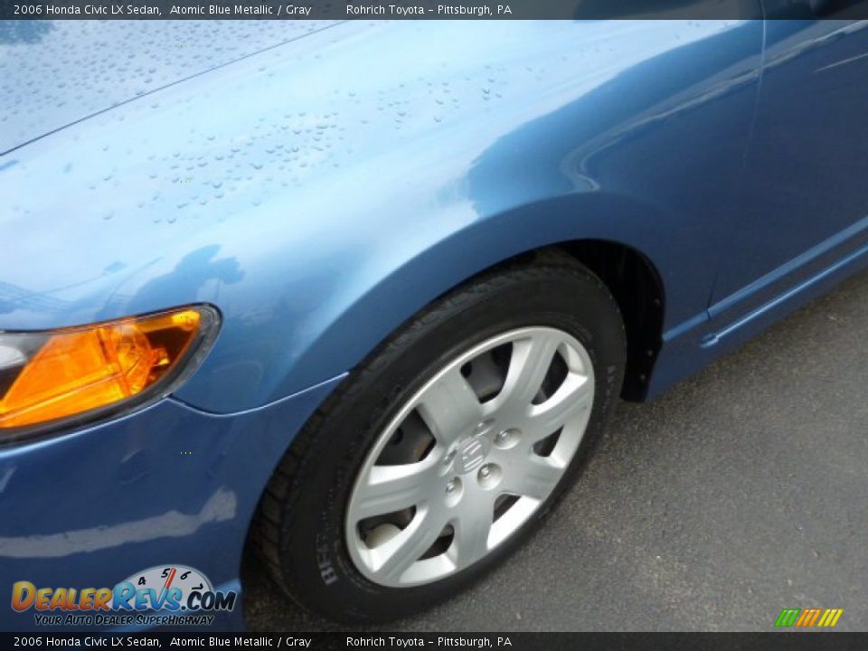 2006 Honda Civic LX Sedan Atomic Blue Metallic / Gray Photo #8