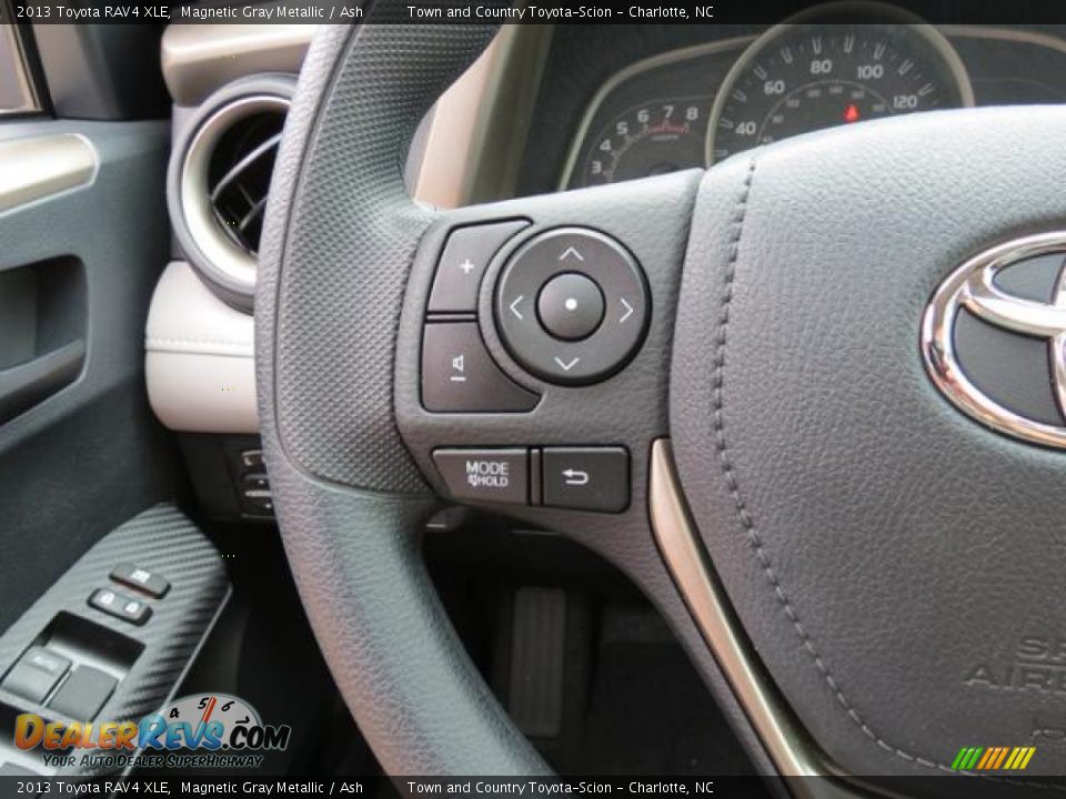 Controls of 2013 Toyota RAV4 XLE Photo #15
