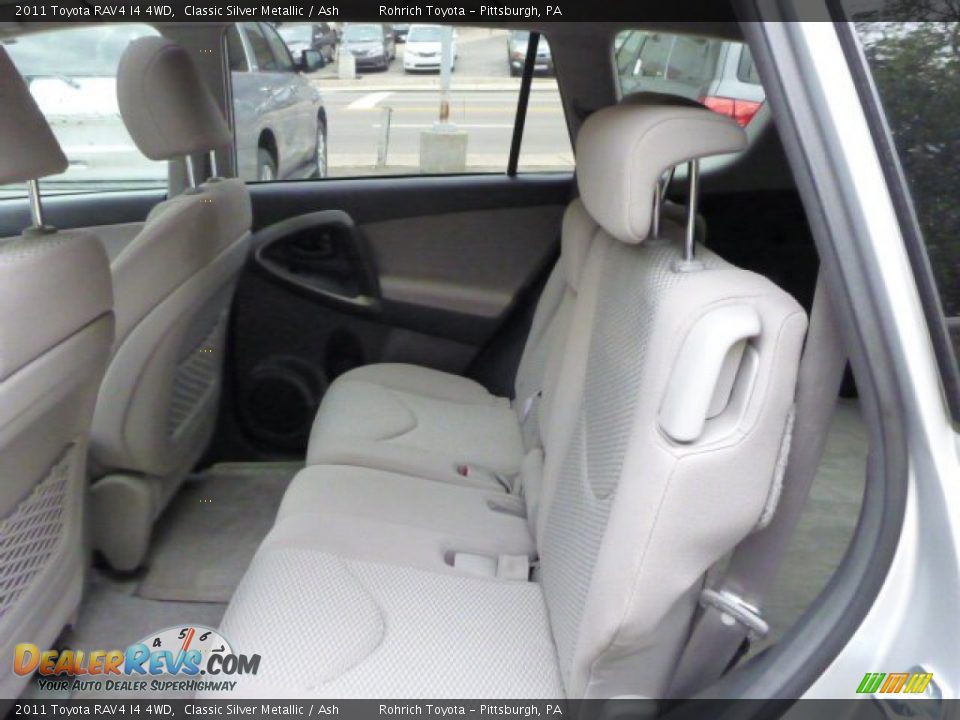 2011 Toyota RAV4 I4 4WD Classic Silver Metallic / Ash Photo #5