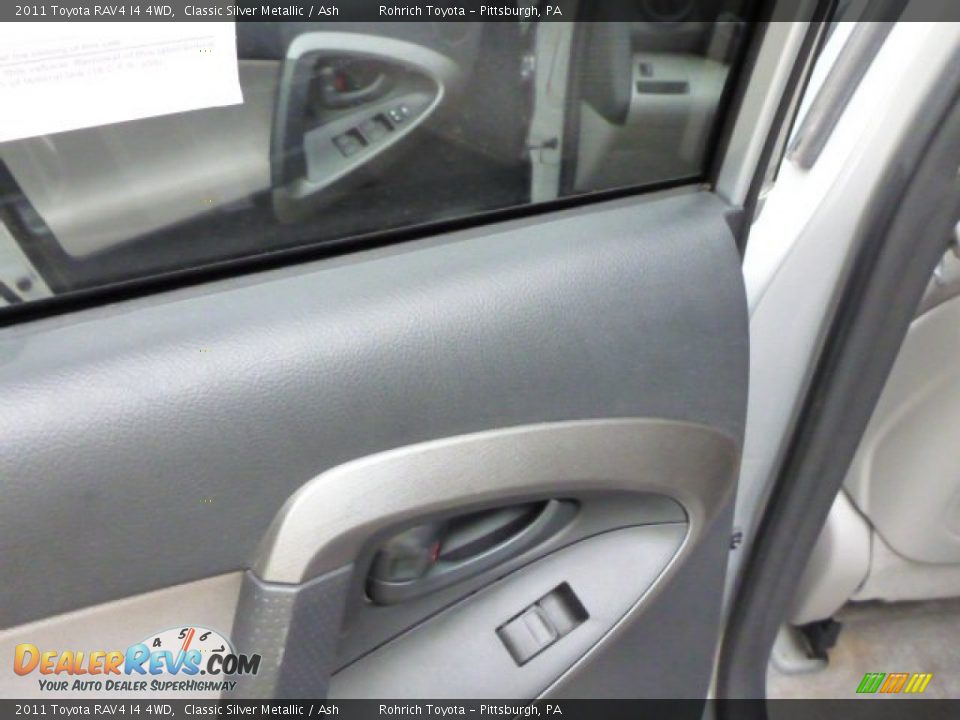 2011 Toyota RAV4 I4 4WD Classic Silver Metallic / Ash Photo #15