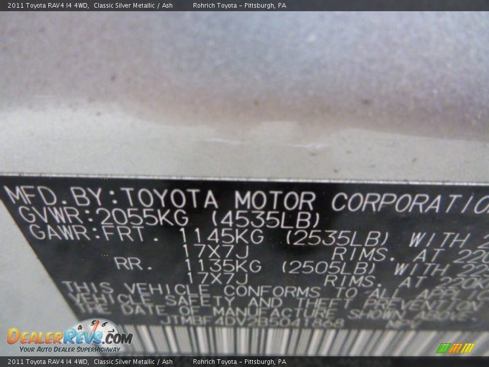 2011 Toyota RAV4 I4 4WD Classic Silver Metallic / Ash Photo #20
