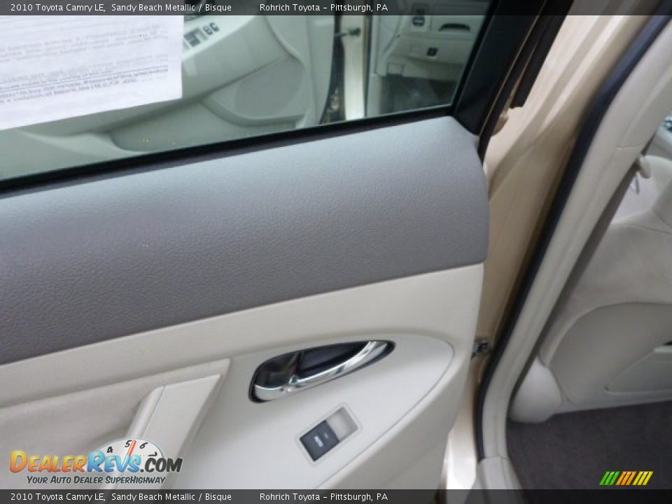 2010 Toyota Camry LE Sandy Beach Metallic / Bisque Photo #15