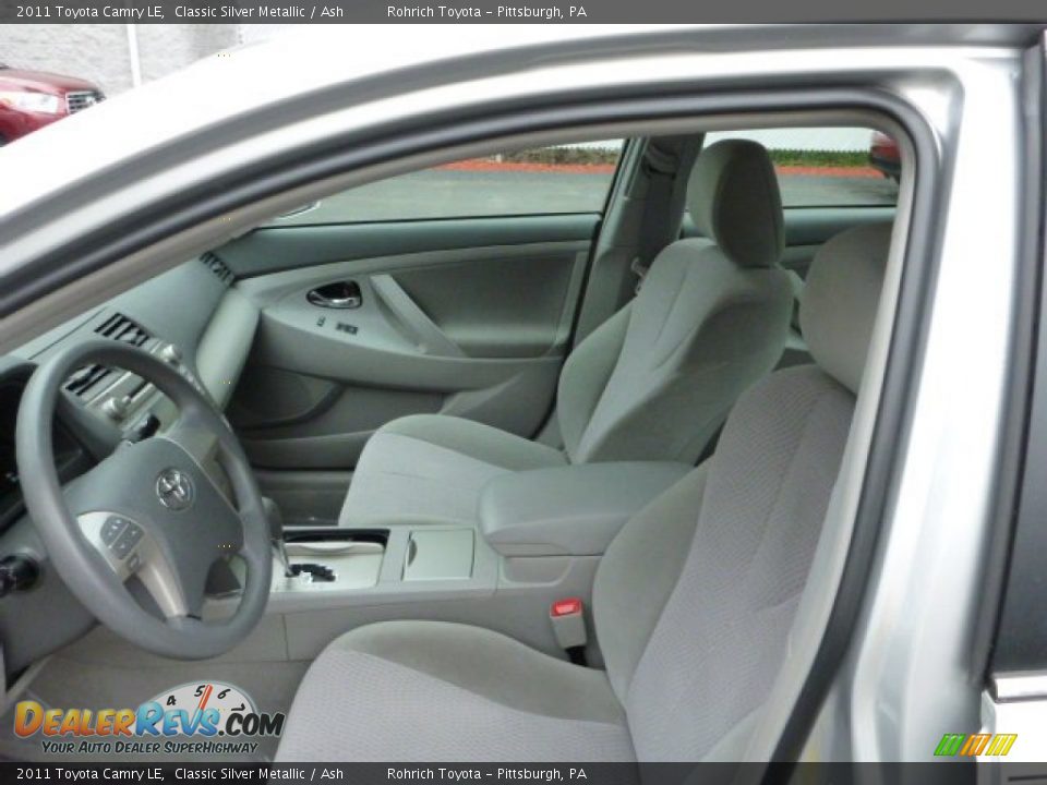 2011 Toyota Camry LE Classic Silver Metallic / Ash Photo #4