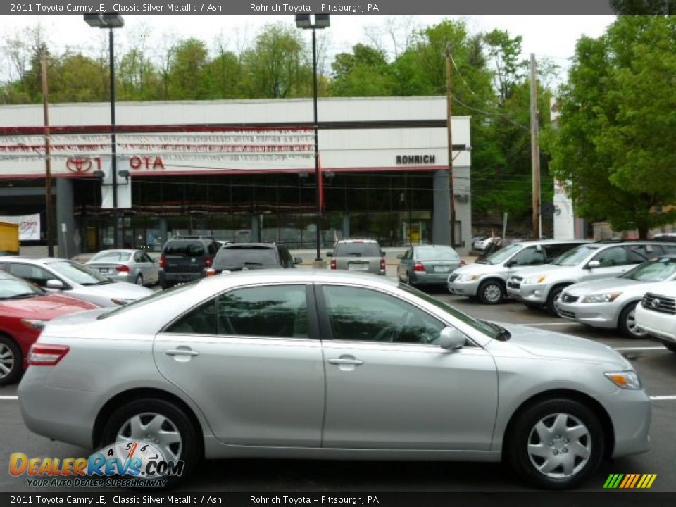 2011 Toyota Camry LE Classic Silver Metallic / Ash Photo #10