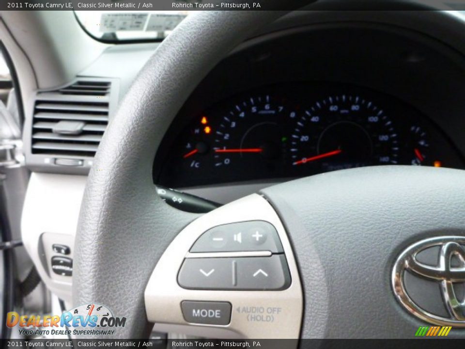 2011 Toyota Camry LE Classic Silver Metallic / Ash Photo #18