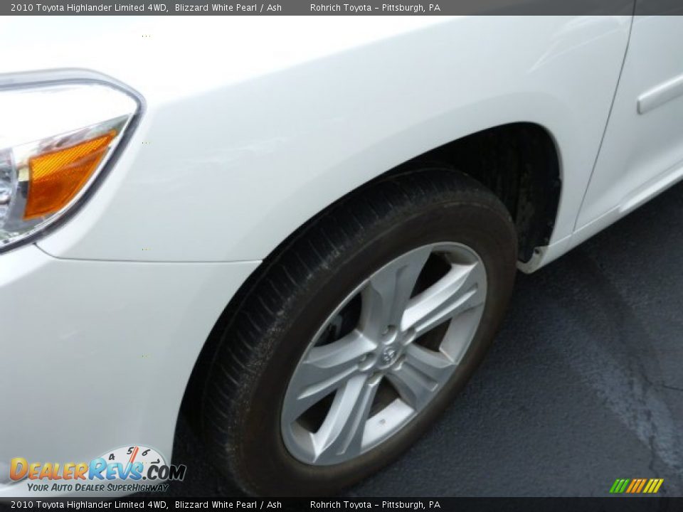2010 Toyota Highlander Limited 4WD Blizzard White Pearl / Ash Photo #8