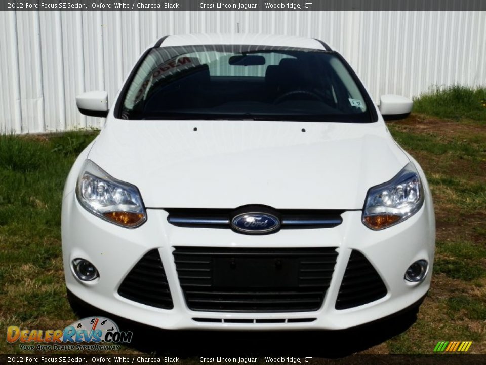 2012 Ford Focus SE Sedan Oxford White / Charcoal Black Photo #2
