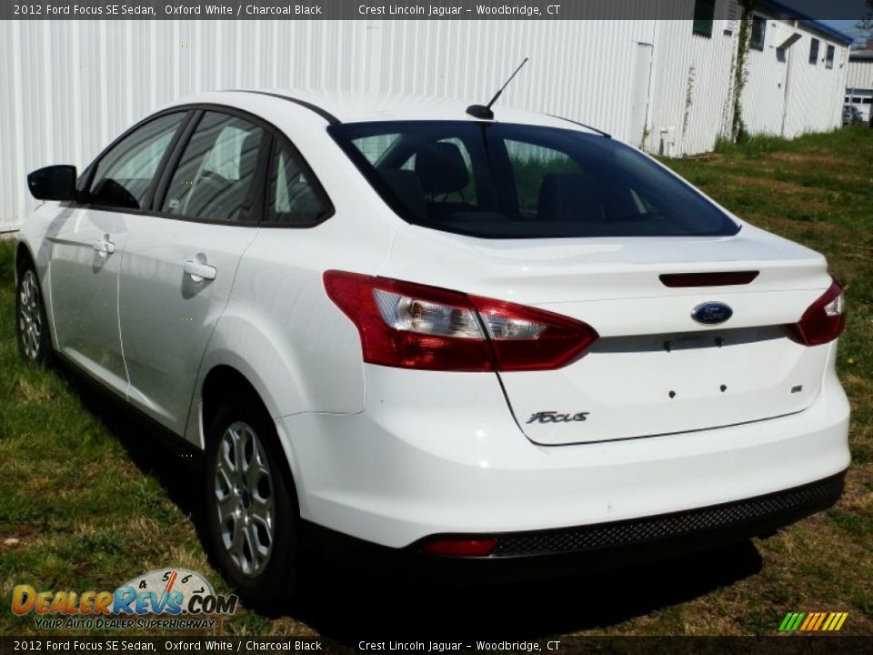 2012 Ford Focus SE Sedan Oxford White / Charcoal Black Photo #6