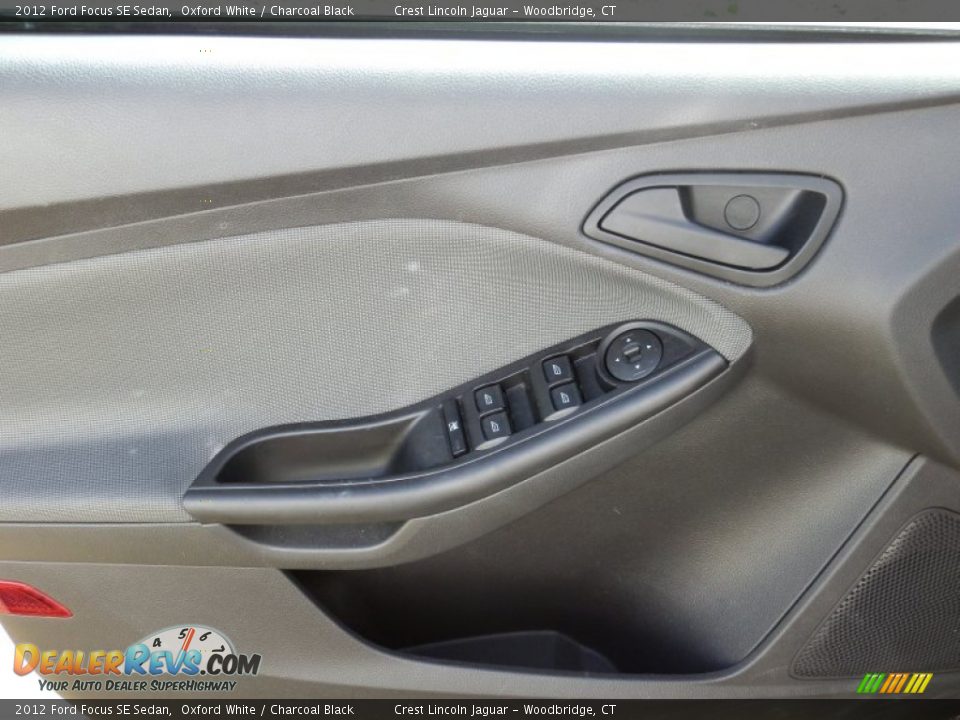 2012 Ford Focus SE Sedan Oxford White / Charcoal Black Photo #11