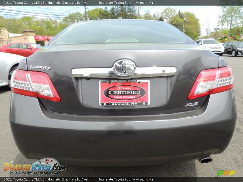 2011 Toyota Camry XLE V6 Magnetic Gray Metallic / Ash Photo #5