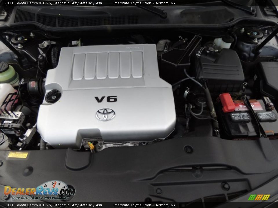 2011 Toyota Camry XLE V6 Magnetic Gray Metallic / Ash Photo #25