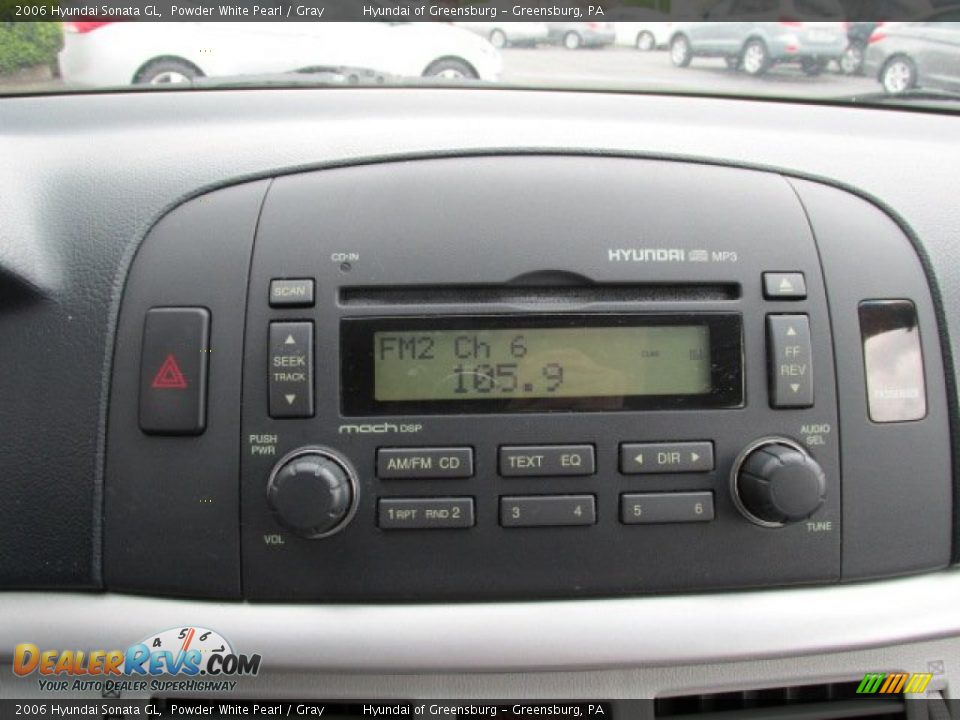 2006 Hyundai Sonata GL Powder White Pearl / Gray Photo #13