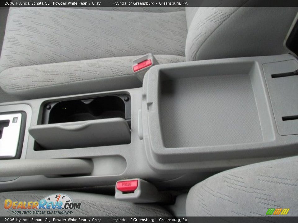 2006 Hyundai Sonata GL Powder White Pearl / Gray Photo #16