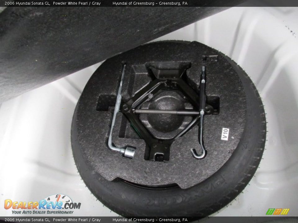 2006 Hyundai Sonata GL Powder White Pearl / Gray Photo #20