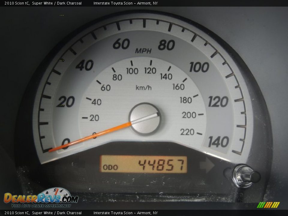 2010 Scion tC Super White / Dark Charcoal Photo #14