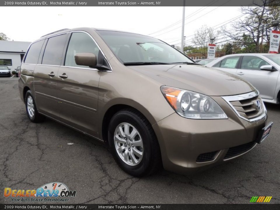 Front 3/4 View of 2009 Honda Odyssey EX Photo #3