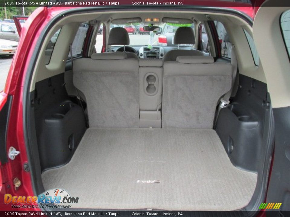 2006 Toyota RAV4 Limited 4WD Barcelona Red Metallic / Taupe Photo #17