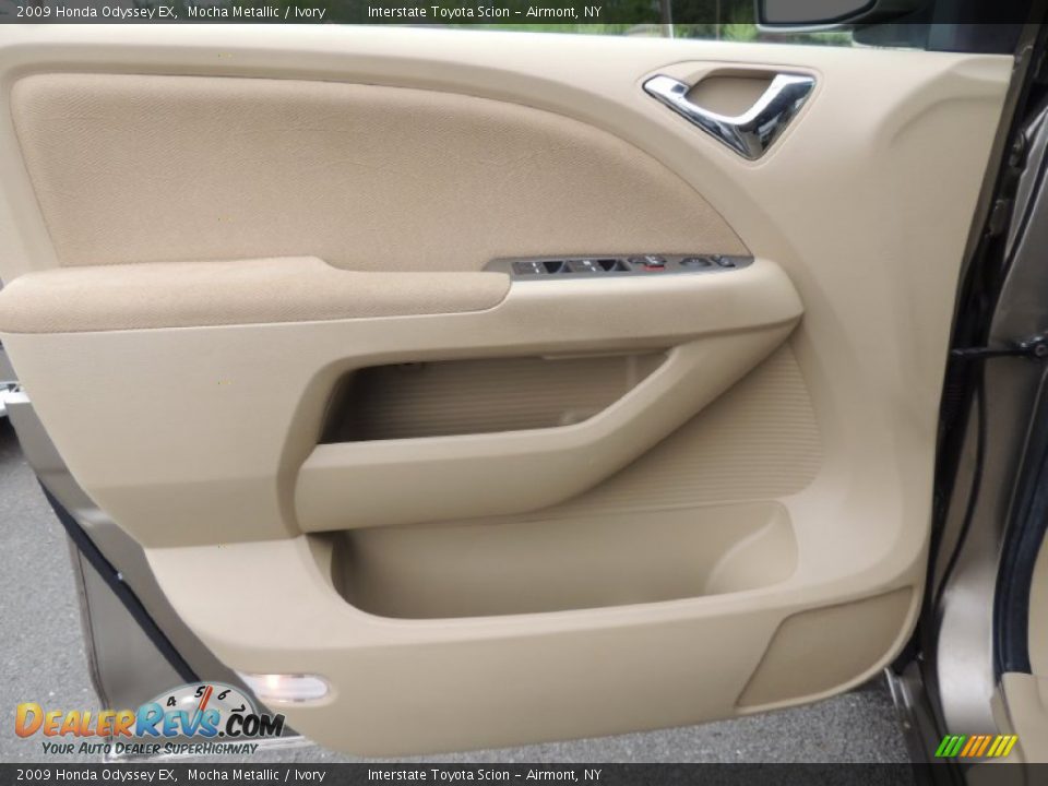 Door Panel of 2009 Honda Odyssey EX Photo #7