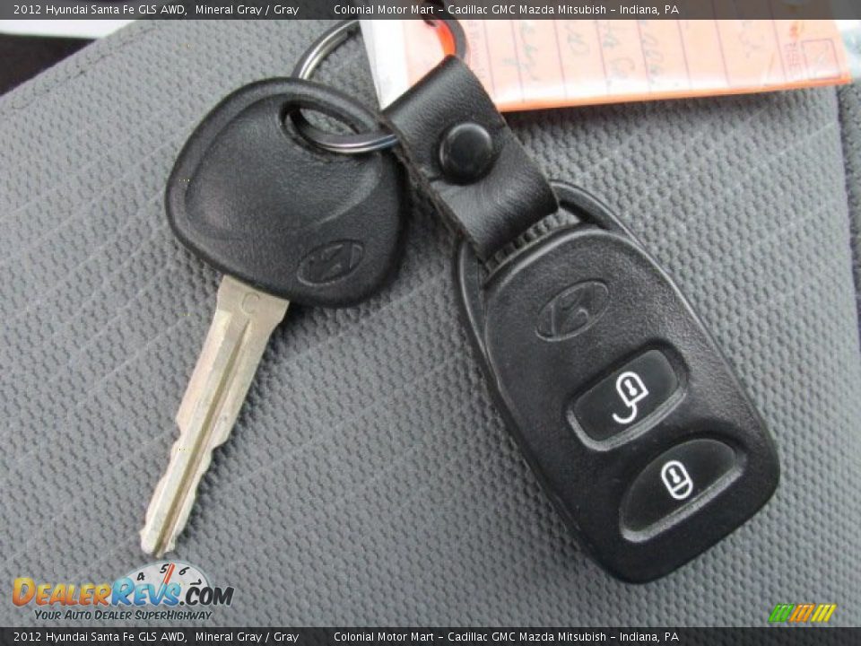 2012 Hyundai Santa Fe GLS AWD Mineral Gray / Gray Photo #16