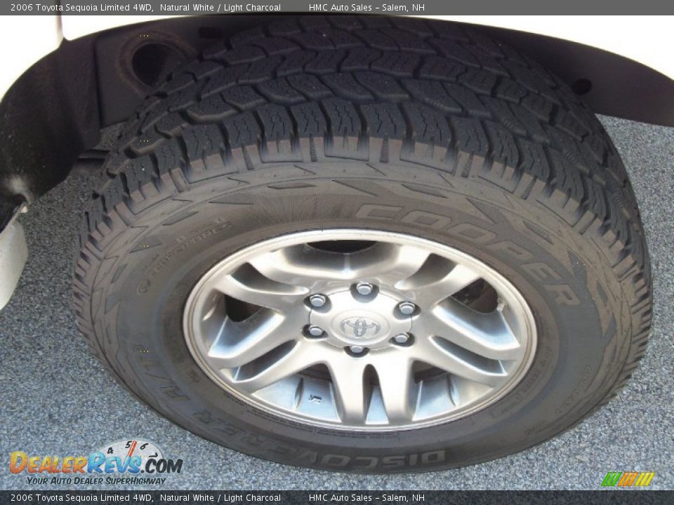 2006 Toyota Sequoia Limited 4WD Natural White / Light Charcoal Photo #5