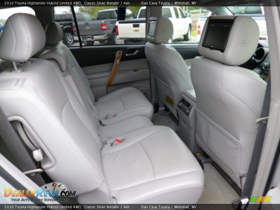 2010 Toyota Highlander Hybrid Limited 4WD Classic Silver Metallic / Ash Photo #9