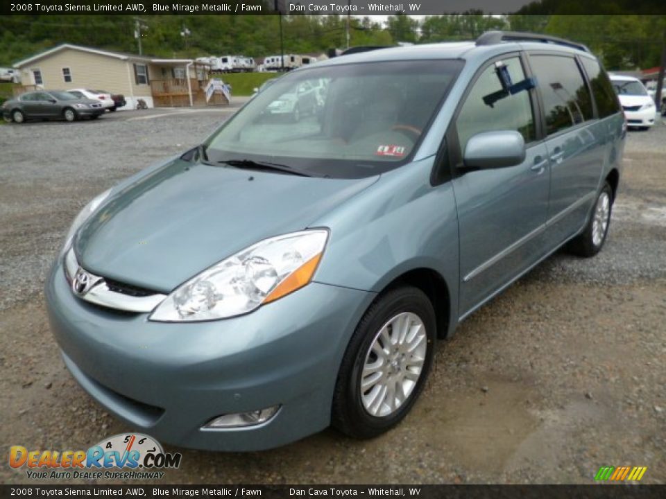 Front 3/4 View of 2008 Toyota Sienna Limited AWD Photo #3