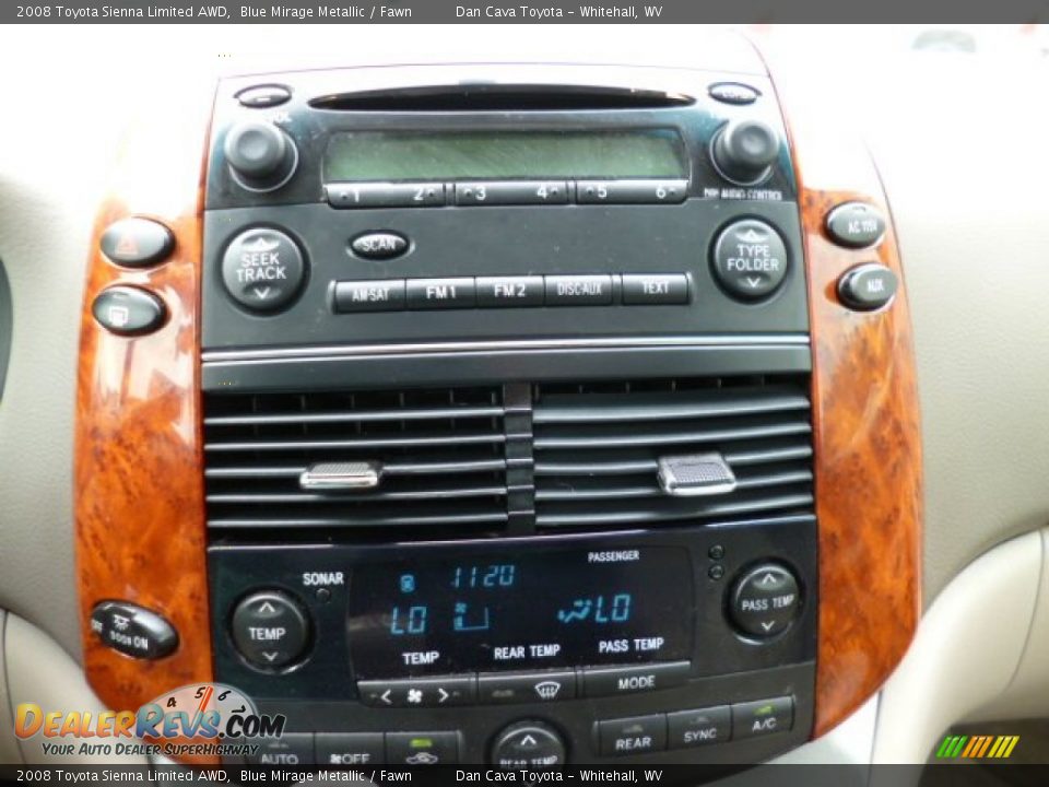 Controls of 2008 Toyota Sienna Limited AWD Photo #14