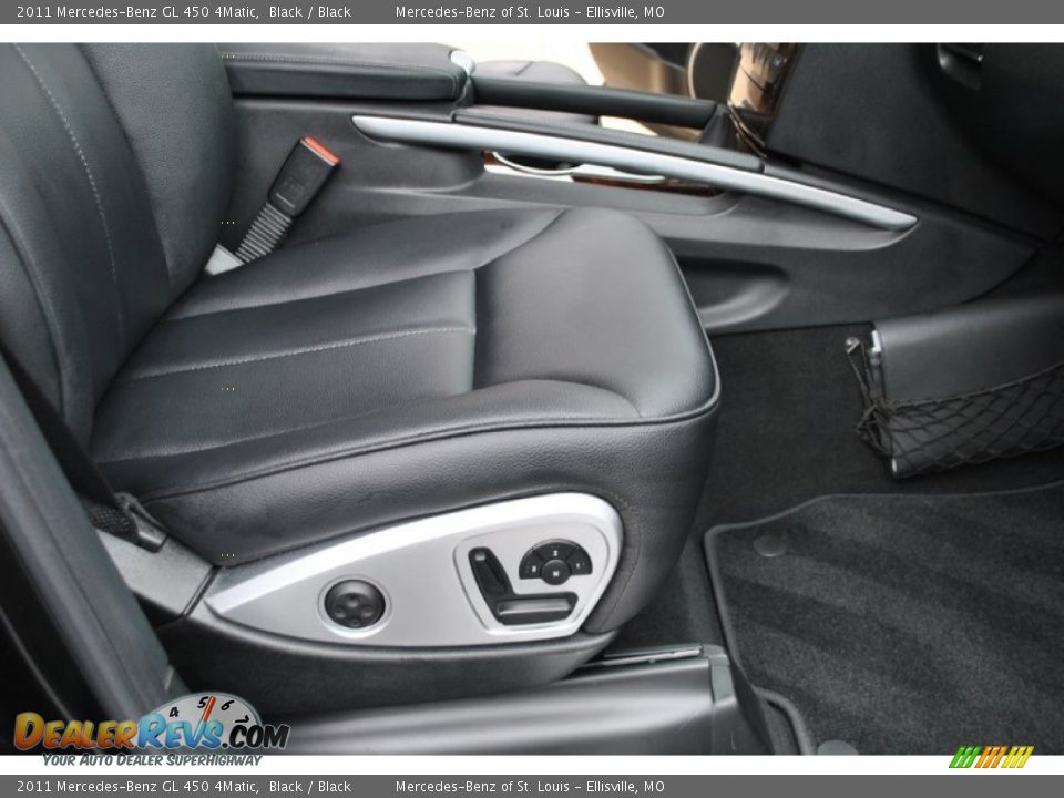 2011 Mercedes-Benz GL 450 4Matic Black / Black Photo #26
