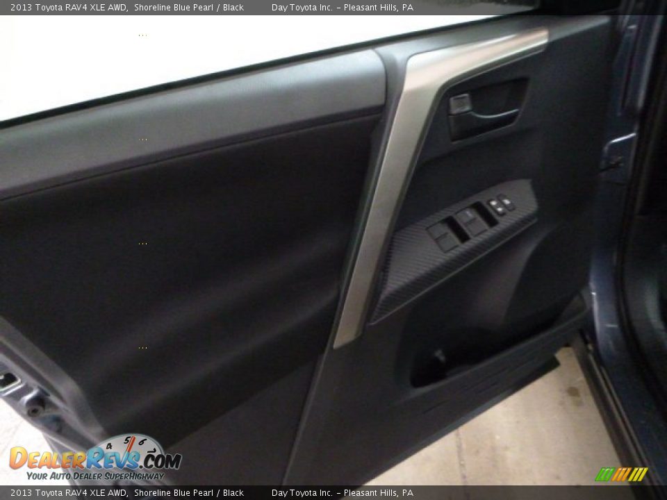 2013 Toyota RAV4 XLE AWD Shoreline Blue Pearl / Black Photo #16