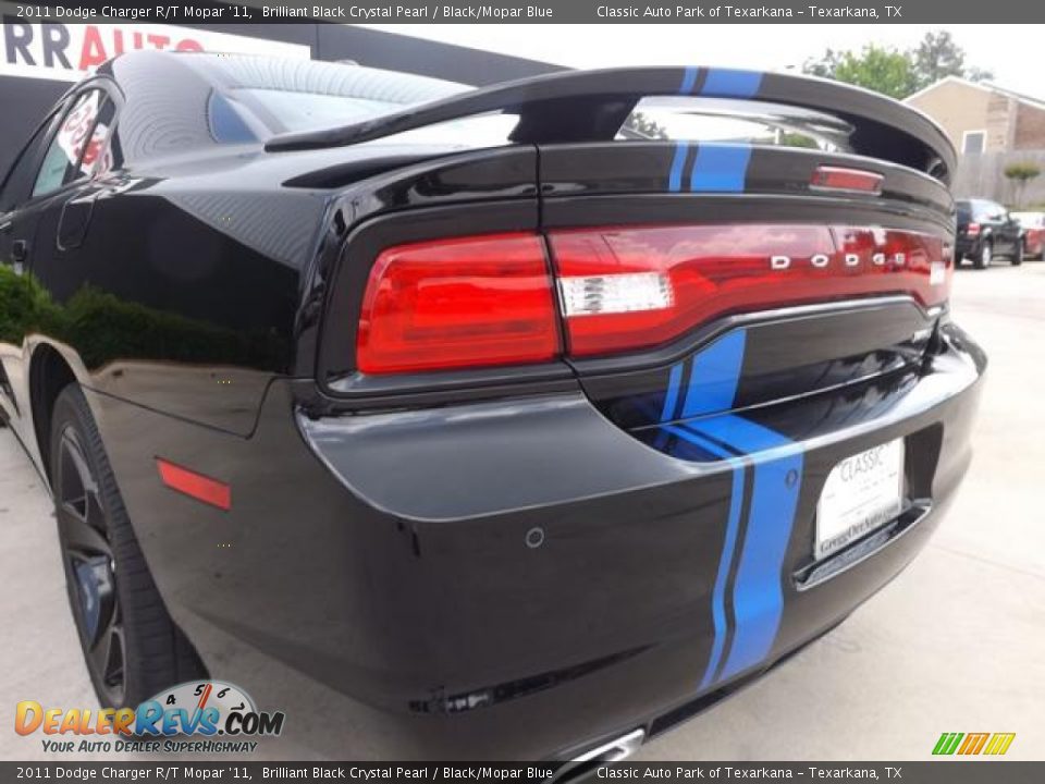 2011 Dodge Charger R/T Mopar '11 Brilliant Black Crystal Pearl / Black/Mopar Blue Photo #14