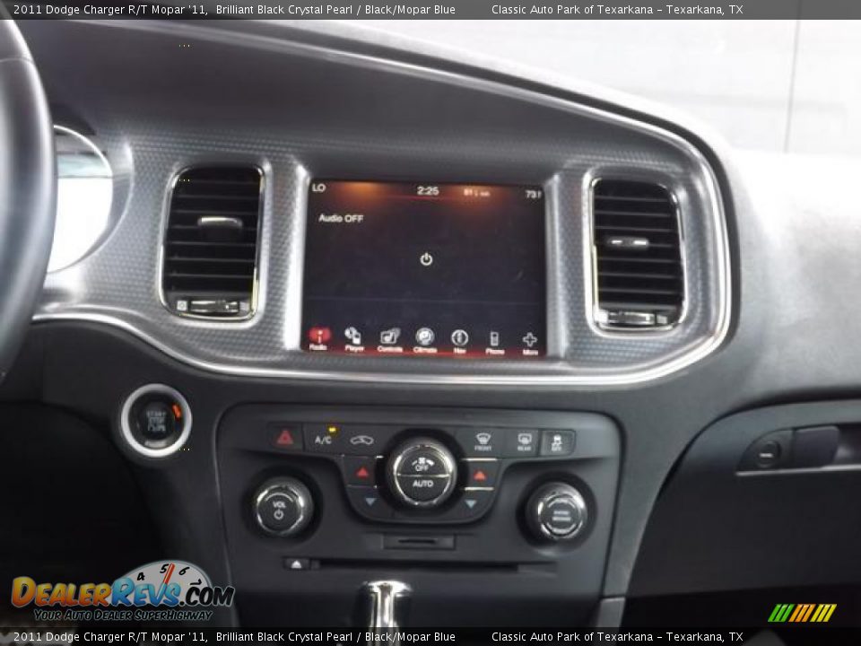 Controls of 2011 Dodge Charger R/T Mopar '11 Photo #17
