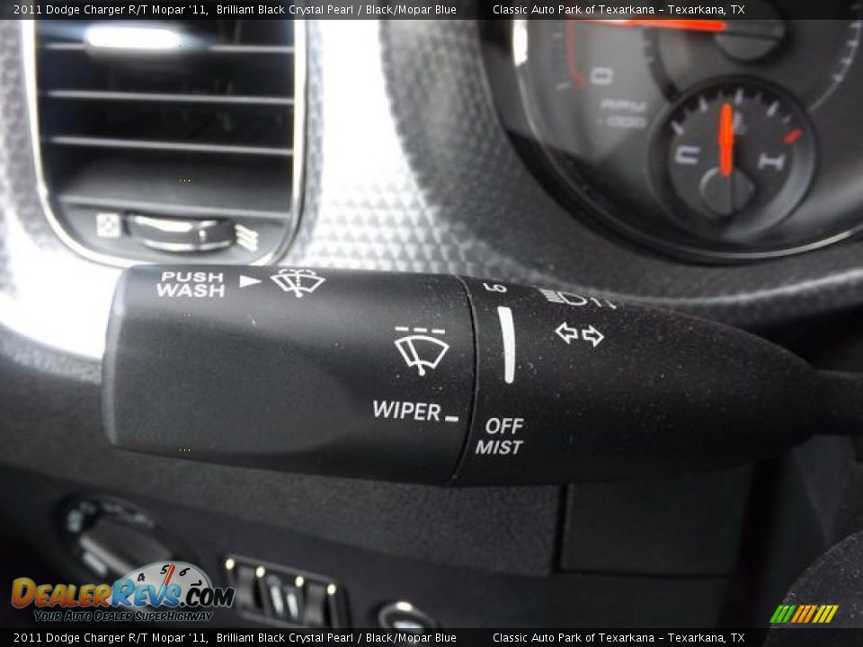 Controls of 2011 Dodge Charger R/T Mopar '11 Photo #21