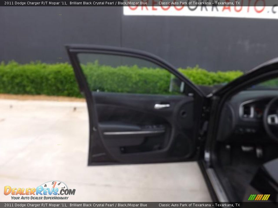 2011 Dodge Charger R/T Mopar '11 Brilliant Black Crystal Pearl / Black/Mopar Blue Photo #28
