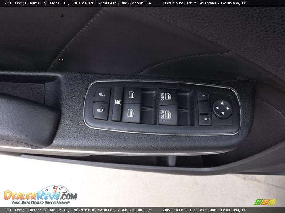 Controls of 2011 Dodge Charger R/T Mopar '11 Photo #29