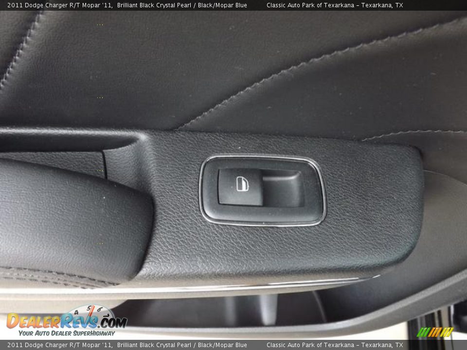 2011 Dodge Charger R/T Mopar '11 Brilliant Black Crystal Pearl / Black/Mopar Blue Photo #31