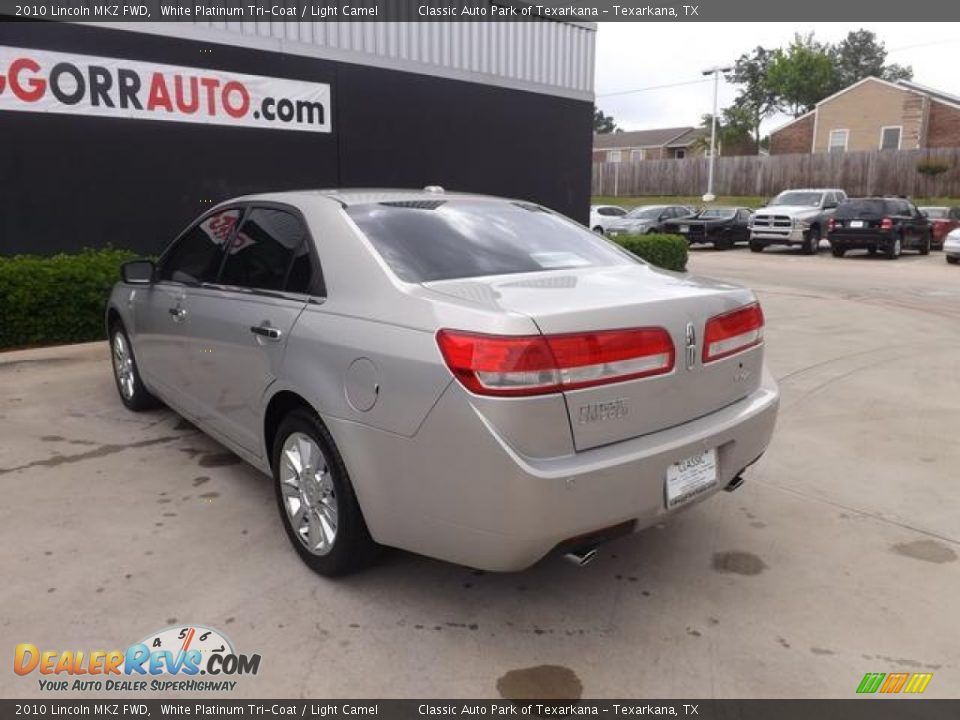 2010 Lincoln MKZ FWD White Platinum Tri-Coat / Light Camel Photo #4