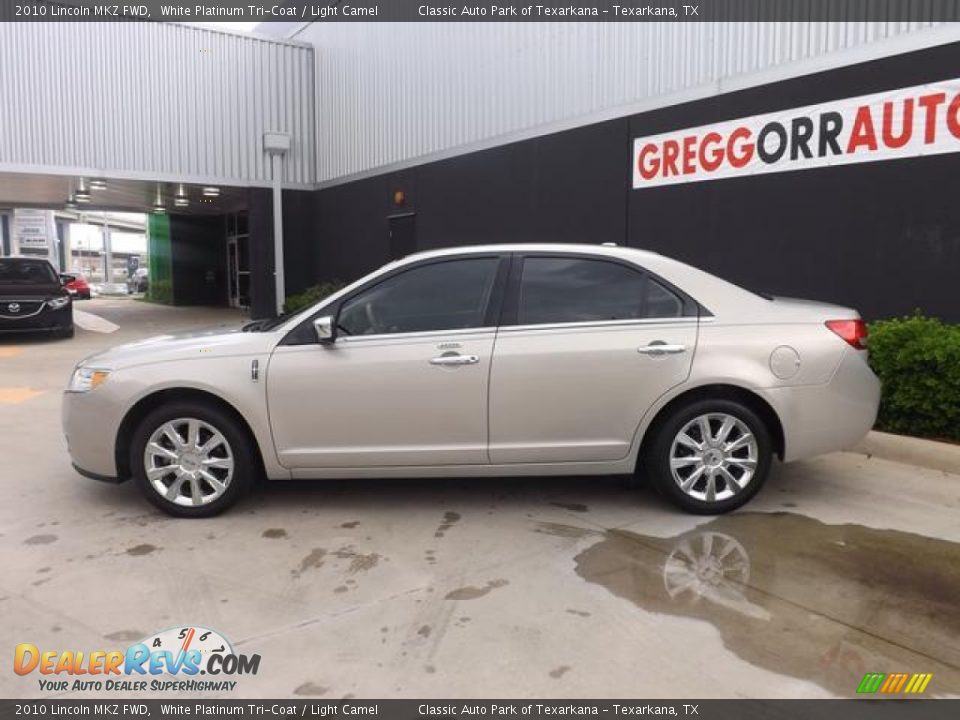 2010 Lincoln MKZ FWD White Platinum Tri-Coat / Light Camel Photo #6