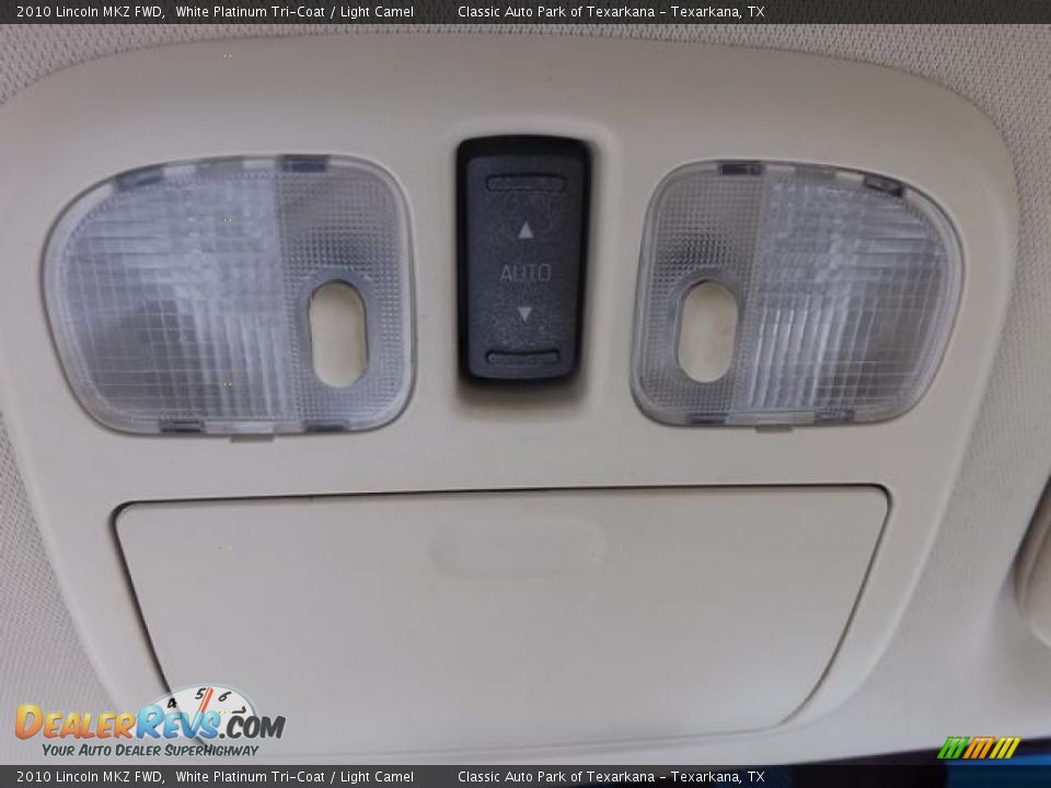 2010 Lincoln MKZ FWD White Platinum Tri-Coat / Light Camel Photo #25