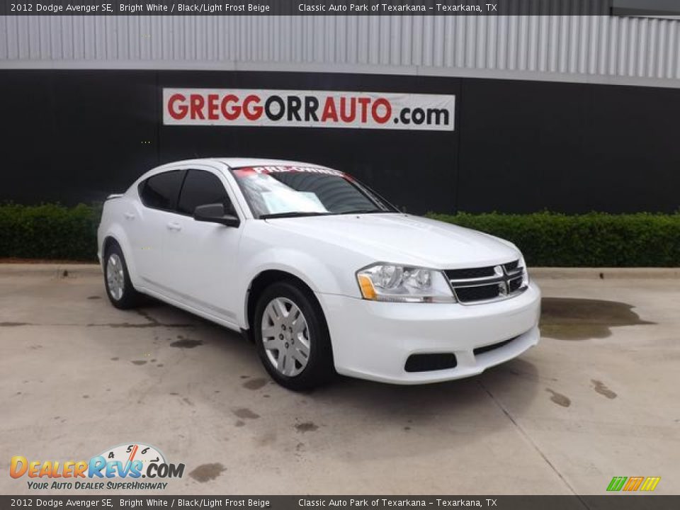 2012 Dodge Avenger SE Bright White / Black/Light Frost Beige Photo #1