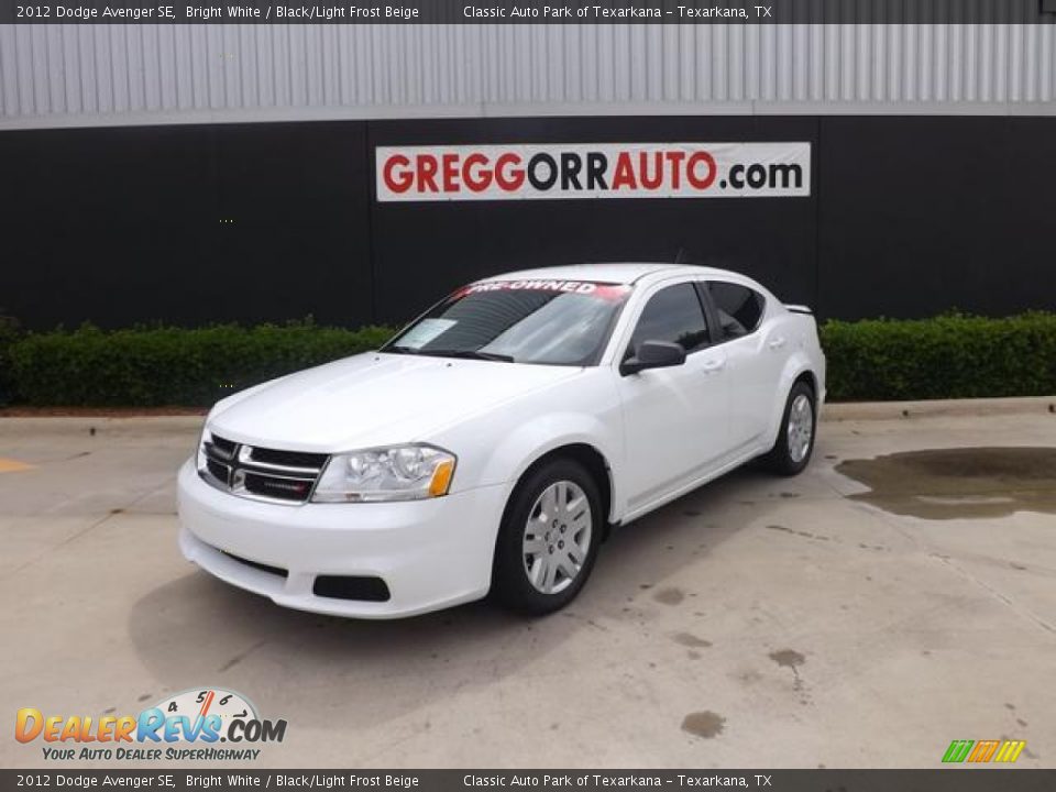 2012 Dodge Avenger SE Bright White / Black/Light Frost Beige Photo #2