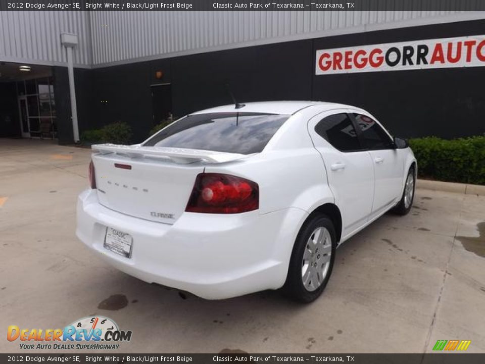2012 Dodge Avenger SE Bright White / Black/Light Frost Beige Photo #3