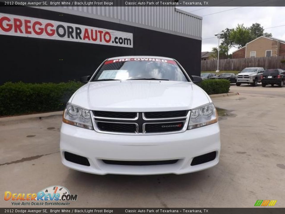 2012 Dodge Avenger SE Bright White / Black/Light Frost Beige Photo #6