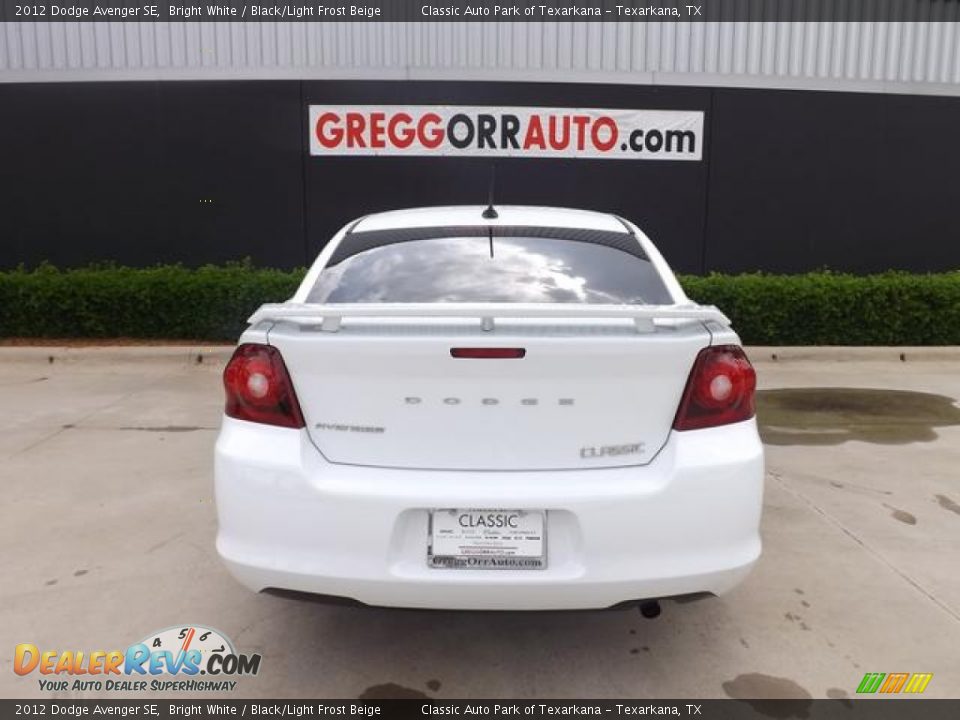 2012 Dodge Avenger SE Bright White / Black/Light Frost Beige Photo #7