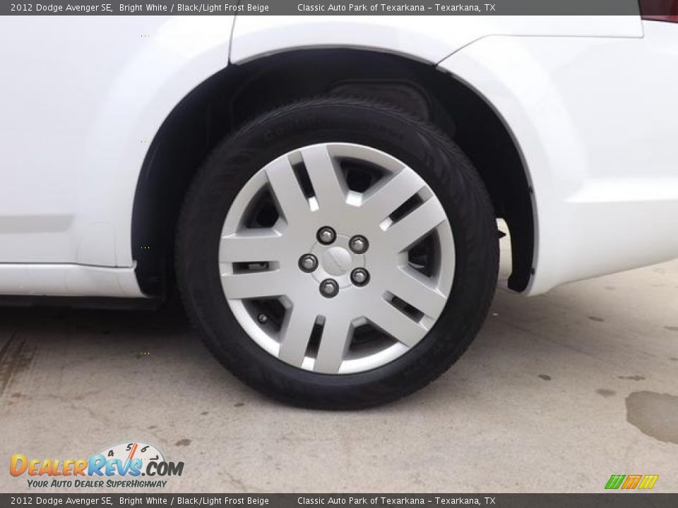 2012 Dodge Avenger SE Bright White / Black/Light Frost Beige Photo #14
