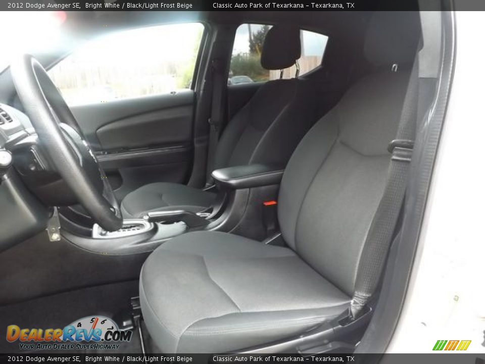 2012 Dodge Avenger SE Bright White / Black/Light Frost Beige Photo #24