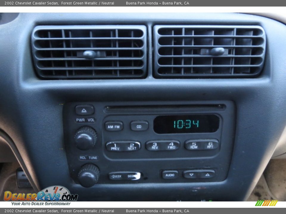 2002 Chevrolet Cavalier Sedan Forest Green Metallic / Neutral Photo #3